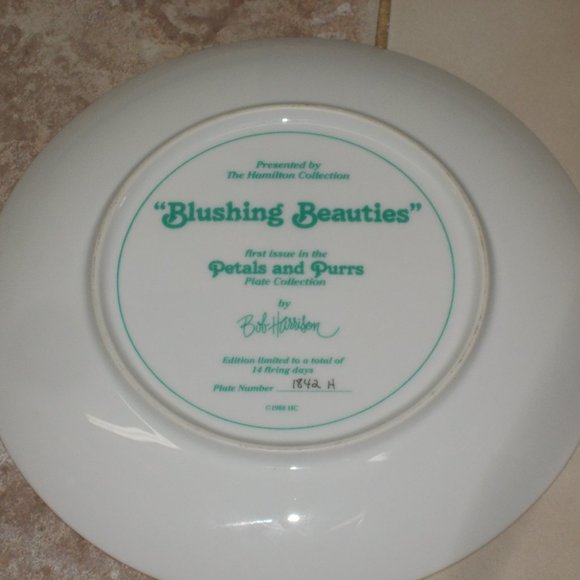 "Blushing Beauties" Petals and Purrs by Bob Harrison #1842 H, 1988 - Picture 4 of 5